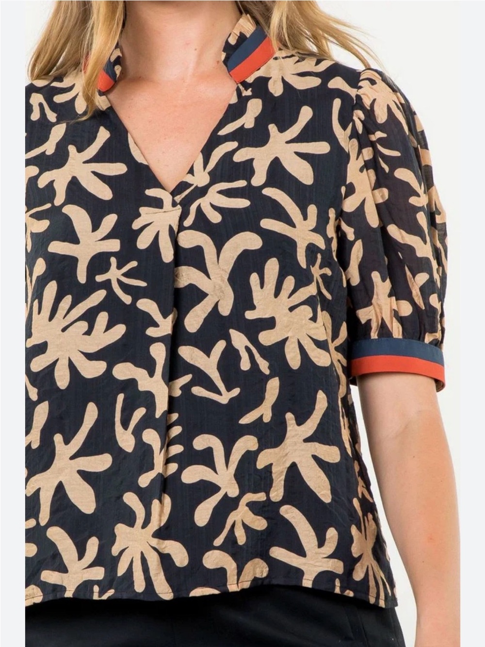 THML Black Blouse with Cream Abstract Print and Red Trim - Picture 2 of 7